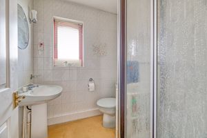 En Suite- click for photo gallery